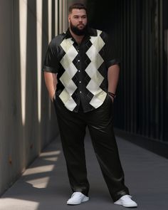 The geometric pattern used in this shirt set is versatile and stylish. The shirts are usually designed with a lapel collar, which can be paired with a tie or an open collar depending on your personal preference. The cuffs of the shirts are usually designed with buttons that can be adjusted as needed. A men's short-sleeved shirt suit usually refers to a clothing combination that includes a short-sleeved shirt and matching pants or shorts. This kind of suit can be worn on many occasions and is bot Black Collared Workwear Sets, Black Casual Shirt With Geometric Pattern, Casual Black Shirt With Geometric Pattern, Black Summer Formal Set, Retro Black Shirt For Work, Retro Black Workwear Shirt, Modern Black Shirt With Lapel Collar, Lapel Collar, Diamond Pattern