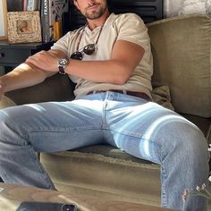 Big Arms Men Aesthetic, Southern Men Aesthetic, Grumpy Man Aesthetic, Country Dad Aesthetic, Southern Man Aesthetic, One Italian Summer Book Aesthetic, Southern Boy Aesthetic, Cowboy Boyfriend Aesthetic, Farmer Aesthetic Man