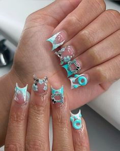 Nails With Purple, Teal Acrylic Nails, Light Blue Nail Designs, Teal Nail Designs, Teal Nails, Finger Nail Art, Claw Nails