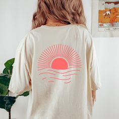 Sunset T-shirt, Comfort Colors Lake Days Tee With Graphic on the Back, Oversized Beach Shirt, Swimsuit Cover-up T Shirt, Boating Shirt - Etsy Georgia 2024 Classroom, Surf Style Clothes, Matching Tats, Beach Tshirt, Lake Days, Boat Shirts, Surf Shirt, Cute Shirt Designs, Shirt Design Inspiration