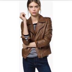 New Without Tag, 100% Lush Buttery Leather. Camel Color./ Massimo Dutti Is A Zara Sister Store , High End. Chic Brown Biker Jacket For Work, Chic Brown Biker Jacket For Spring, Outfit Primavera, Leather Jacket Style, Leather Jacket Outfits, Brown Leather Jacket, Leather Outfit, Casual Street Style, Street Chic