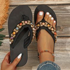 Patterned:Solid colorMaterial:FabricHeel Type:Platform HeelClosure:Slip-onHeel Hight:Flat HeelItem ID:BA75014 Casual Beach Wear, Beach Slides, Slides Shoes, Beachwear For Women, Platform Heels, Flip Flops, Slip On, Solid Color, Summer Fashion