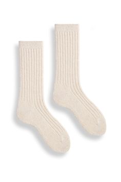 One size. Made in the USA using a fine Italian yarn blend of 37% merino wool, 29% nylon, 24% viscose, 8% cashmere, 2% other fiber. SaveSave Classic Cashmere Socks For Winter, Classic Fall Cashmere Socks, Classic Solid Winter Socks, Classic Winter Socks, Solid Ribbed Socks For Fall, California Souvenirs, Clogs Shoes, Thong Sandals, Crew Socks