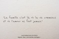 a piece of paper with writing on it that says,'la famille cet du vie rivece