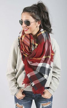 34 Plaid Scarves That Will Season Your Fall Outfits Red Plaid Scarf, Plaid Blanket Scarf, Plaid Blanket, Blanket Scarf, Fall Fashion Trends, Fall 2018, Colourful Outfits, Fall Winter Outfits, Ponchos