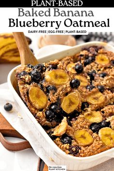 Baked Banana Blueberry Oatmeal Protein Baked Oatmeal, Flax Eggs, Banana Baked Oatmeal, Baked Breakfast Recipes, Protein Baking, Protein Oatmeal, Oatmeal Cake, Baked Oatmeal Recipes, Simply Quinoa