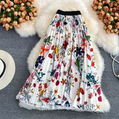 Item Size   Skirts One Size:Length 80cm;Waist 60-80cm;Hip /cm;   Tips:1 inch = 2.54 CM, 1 CM = 0.39 inch size may have 1-2CM errors because of manual measuremt How to measure size .Do not select directly according to your habits.   Product Description Model Show White Skirted Bottoms For Spring, White Non-stretch Beach Skirt, White Lined Skirt For Day Out, White Non-stretch Mini Skirt, Non-stretch White Mini Skirt, High Waist White Flowy Skirt, Chic White Non-stretch Skirt, White Skirt With Elastic Waistband For Day Out, White Maxi Skirt With Elastic Waistband For Spring