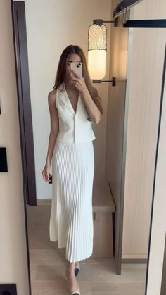 Chique Outfit, Elegant Outfit Classy, Trendy Outfit, Looks Chic, Feminine Outfit, Work Outfits Women, 가을 패션, Professional Outfits, Business Casual Outfits