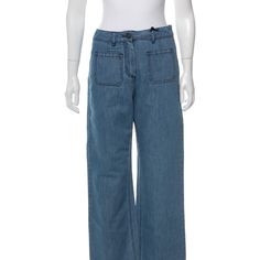 Jamila Trousers Woman Indigo Mod: 92100004 Tes: D71a0039 Col: 80033 The Effortless Ease Of The Cotton-Linen Blend Jamila Denim Trousers From The Liv Tyler Spring Collection Is Thanks To The Cropped, Wide Legged Silhouette And Classic Mid-Rise Fit. The Front And Back Are Accented By Patch Pockets, Making The Trousers A Day-To-Day, Transitional Piece, Replete With Belt Loops For Added Styling Options. Cotton-Linen Blend O Five Belt Loops O Wide Leg O Cropped Leg Length O Mid-Rise Fit O Two Fro Light Wash Cropped Leg Work Pants, Light Wash Tapered Leg Work Bottoms, Mid-rise Medium Wash Workwear Pants, Light Wash Full-length Pants For Work, Light Wash Cropped Leg Pants For Work, Mid-rise Medium Wash Pants For Work, Light Wash Cropped Pants For Workwear, Light Wash Cropped Pants For Work, Light Wash Full Length Pants For Work