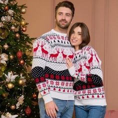 Product Show： Red Holiday Sweater, Loose Knitwear, Reindeer Sweater, Couples Sweaters, Casual Knitwear, Matching Sweaters, Matching Couple Outfits, Estilo Chic, Couple Matching