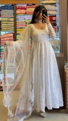 #viralimage# डिजाइनर कपड़े, Diwali Outfits, Lehenga Designs Simple, Anarkali Dress Pattern, Pakistani Fancy Dresses, Salwar Kamiz