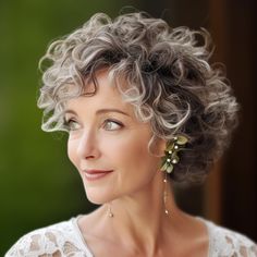 Voluminous Curly Updo Hairstyles For Older Women, Hair 2022, Long Face, Curly Updo, Layered Haircuts For Medium Hair