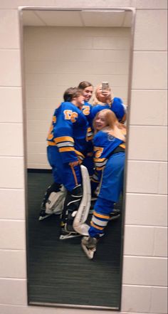 hockey girls mirror picture Ice Hockey Girls, Girls Hockey, Hockey Sweater, Hockey Boards, Ice Hockey Jersey