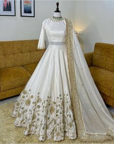 Instagram Follow Us :- @jayamarfab White Silk Bridesmaid Lehenga Choli Indian Wedding Designer Lehenga We Make Wedding Lehengas, Indian Lehenga, Bridal Lehenga, Designer Lehenga, South Indian Dresses, Lengha Choli, Chaniya Choli, Lancha, Semistitched Lehenga, Bridesmaid Lehengas, Sabyasachis Lehengas, Floral Skirts, Punjabi Lehengas, Ethnic Lehengas, Indo-western Outfits, Indian Outfits, Bollywood lehengas. Important note: we will not make any changes in lehenga length 𝗟𝗲𝗵𝗲𝗻𝗴𝗮 𝗖𝗵𝗼𝗹𝗶 𝗗𝗲𝘁𝗮𝗶𝗹𝘀: Lehenga :- Premium slub silk lehenga with zari & sequins work Flair 3.5 meter Can attach Blouses :- Premium slub silk blouse with zari & sequins work ( Un stitch ) Dupatta :- Premium chinnon silk duppata with zari , dori & sequins work Weight: 1,350 kg #indianweddingdress #sabyasachi Wedding Function Dresses Indian, White Lehenga Choli, Blouse Lehenga, Lehenga Choli Designs, Bridesmaid Lehenga, White Lehenga, Designer Embroidery, Sabyasachi Lehenga, Lehenga Choli Wedding