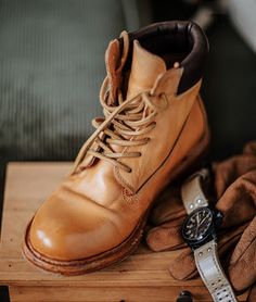 Blacksmithing, Work Boots, Vintage Look, Vintage Looks, Classic Style, Boots, Water