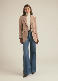 Rag & Bone Wool Blazer, City Sidewalk, Walking To Work, Casual Corporate, Mid Rise Flare Jeans, Corporate Chic, Herringbone Blazer, Fall Fashions, Womens Blazer