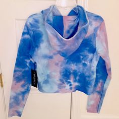 Brand New With Tag Wildfox Painted Sky Ivy Hooded Sweatshirt. Super Soft And Comfy - Perfect For Spring! Beautiful Colors In Blue/Pinkish Pattern, Boxy Crop Style, Raw Hem. Check Out The Matching Sweatpants/Joggers In My Closet Hooded Multicolor Loungewear Tops, Hooded Multicolor Tops For Loungewear, Multicolor Hooded Top For Loungewear, Pink Drawstring Hood Top For Loungewear, Purple Hoodie Top For Spring, Purple Spring Hoodie Top, Trendy Multicolor Hoodie Top, Trendy Multicolor Hoodie, Trendy Blue Top With Drawstring Hood