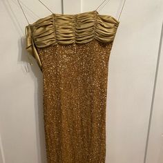 The Size Tag Is Missing But I Am My Measurements Are 36 26 36 I’m Usually A Small-Or 5/6. It Fits Me Perfectly. The Back Is What Really Sells This Dress! Champagne Silk Party Gown, Gorgeous Dresses, Evening Gown, Pure Silk, It Fits, Size Tag, Mint Condition, Evening Gowns, Prom Dresses