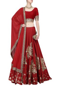 Deep Red Wedding Lehgna Choli by Panache Haute Couture Orang India, Indian Lehenga Choli, Indian Outfits Lehenga, Designer Bridal Lehenga, Indian Bridal Lehenga, Boda Mexicana, Lehenga Online, Choli Designs, Lehenga Choli Online