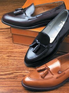 Elegant Formal Tassel Loafers With Goodyear Welt, Elegant Tassel Loafers With Goodyear Welt For Business, Elegant Business Tassel Loafers With Goodyear Welt, Classic Leather Moccasins With Tassels, Classic Leather Tassel Loafers, Classic Business Moccasins With Tassels, Classic Leather Business Shoes With Tassels, Classic Leather Oxfords With Tassels, Classic Formal Moccasins With Tassels