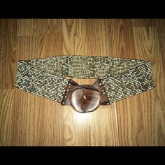 New Without Tags, Hand Beaded Belt With Wooden Clasp. Stretchy Super Cute Brown Fabric Belt, Adjustable Brown Belt, Thick Brown Belt, Bead Belt, Adjustable Brown Beaded Belt, Cheap Hand-strung Brown Beads, Beaded Belt, Hand Beading, Wood Beads