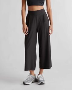 Performance Tech Wide Leg Pants Silk Tee, Cropped Wide Leg Pants, Travel Pants, Lightweight Pants, Wide Leg Cropped Pants, Performance Leggings, Performance Wear, Work Pants, Linen Pants