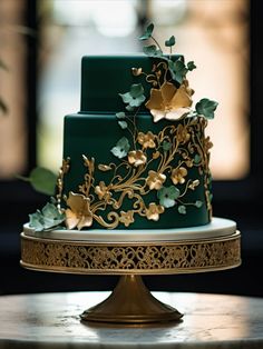 wedding cake with a green and gold color scheme Emerald Green Quinceanera Theme, Emerald Green Wedding Theme, Green And Gold Wedding, Quince Cakes, Colorful Wedding Cakes, Fondant Wedding Cakes, Wedding Cake Pictures