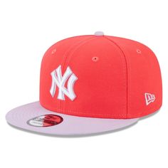 Ensure your New York Yankees spirit is on full display and jam-packed with vibrance when you sport this Basic Two-Tone 9FIFTY hat from New Era. It features a helpful snapback closure for a fully customizable fit and a structured construction with a high crown for a classic flat bill aesthetic. Distinct New York Yankees embroidery on the front panels and spring-inspired colorway keep your fandom at the forefront of any outfit. Multicolor Flat Bill Snapback Hat For Sports, Multicolor Snapback Hat For Sports, Purple Casual Sports Hat, Casual Purple Sports Hat, Pink Hats For Spring Sports Events, Sporty Pink Baseball Cap For Sports Events, Pink Flat Bill Sports Hat, Pink Flat Bill Snapback Hat For Sports, Pink Snapback Hat For Sports