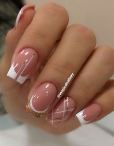 Nails With White, Fake Nails With Glue, Stick On Nails, Nail Arts, Nail Polishes, Square Nails