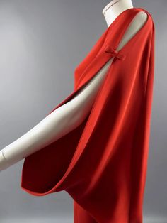 For Sale on 1stDibs - Early 1980. France. Pearly red dress from Pierre Cardin, in polyester satin, inner lining in red viscose. Under skirt held by two black presses inside Motif Soutache, Fashion Collection Inspiration, Vintage Hollywood Glamour, Kaftan Designs, Dress Form Mannequin, Conceptual Fashion, Under Skirt, Scarf Women Fashion, Vintage Couture