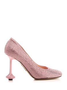 "Toy" pumps fro m Loewe in pink suede with all-over crystals, with petal-shaped toe and lacquered Toy heel. Loewe Puzzle Bag, Pink Pumps, Dolce E Gabbana, Van Cleef Arpels, Pink Suede, Sneaker Wedge, High Heel Pumps, Lady Dior, Hermes Birkin