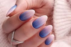 28 Stunning Oval Nails Inspiration and Ideas Nail Aesthetic Acrylic Nails Natural, Oval Acrylic Nails, Short Oval Nails, Oval Nails Designs, Blue Ombre Nails, Ombre Nail Art Designs, French Pedicure, Gel Pedicure, Basic Nails