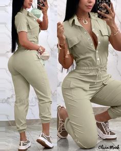 Olivia Mark - Professional Short-Sleeve Cargo Jumpsuit with Pocket Design and Cuffed Hem Jumpsuit Short Sleeve, Jumpsuit Short, Cargo Jumpsuit, Fall Outfits Y2k, Jumpsuit Fitted, Women Working, Black Overalls, Jumpsuit Pattern, Jumpsuits And Romper