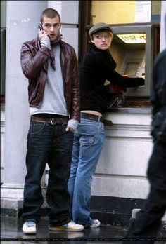 2000s Fashion Men, Red Dress Outfit Night, 2000s Outfits, Autumn Fits, Red Dress Outfit, Red Dress Short, Keira Knightley, Streetwear Men Outfits, Mode Inspo