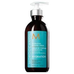 Moroccanoil's Hydrating Styling Cream fights frizz and adds definition with a soft hold. It nourishes and hydrates hair, leaving it silky smooth. Scrub Corpo, Instagram Tutorial, Curl Cream, Hydrate Hair, Kevin Murphy, Styling Cream, Frizz Control, Hair Cream, Moroccan Oil