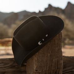 Brim: 4 1/4" Crown: 4 1/4" 4X Silver Buckle Set Made in U.S.A. Black Western Hat, Black Cowboy Hat For Ranch, Cowboy Hats Black, Cowboy Hat Cheap Black, Black Western Brimmed Hat, Black Cowboy Hat, Goth Tattoo, Cowgirl Look, Beaded Hat Bands