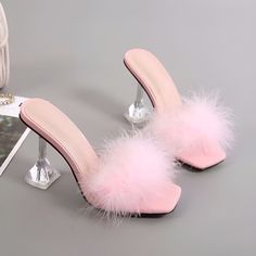 #fashion #1 #pink #heels #explore #feed Summer Slippers Sandals, Feather Sandals, Solid Dress Casual, Ladies Slides, Gladiator Sandals Heels, Fur Heels, Gladiator Heels, Summer Heels, Heel Slippers