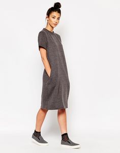 The+WhitePepper+Oversized+Midi+T-Shirt+Dress T Shirt Midi Dress, Grey T Shirt Dress, Oversize Tshirt Outfits, Grey Tshirt, Oversized Tee Shirt, Shirt Dress Outfit, Dress Office, Oversized T Shirt Dress, Tee Shirt Dress