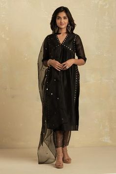 Shop for Charkhee Black Chanderi Embroidered Kurta Set for Women Online at Aza Fashions Organza Kurti Designs, Pant Embroidery, Organza Kurti, Cotton Palazzo Pants, Black Kurti, Black Kurta, Churidar Designs, Designer Kurti Patterns, How To Hem Pants