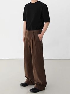 WN6779
■size(cm)




Length
 

Waist
 

Hip
 

裾回り
 




M


102


74


100


38




L


103


78


103


39




XL


104


82


106


40




2XL


105


86


109


41




■model
177cm 62kg L
■material
cotton 100% Trouser Outfit, Brown Trousers, High Heel Sneakers, Wide Trousers, Brown Pants, Fit Check, Mens Fashion Trends, Trending Dresses, Mens Trousers