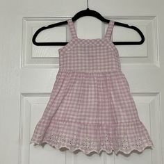 Cat And Jack Gingham Dress Nwt Cute Spring Plaid Dress, White Cotton Plaid Dress For Picnic, Cute Plaid Cotton Dress For Spring, White Cotton Plaid Dress For Spring, Cute Cotton Plaid Dress For Spring, Cute Ruffled Plaid Dress For Spring, Cute Cotton Gingham Dresses, Cute Spring Gingham Plaid Dress, Cute Sleeveless Spring Plaid Dress