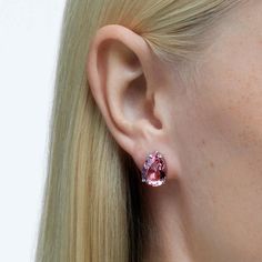 These gorgeous Gema studs are made of pink, teadrop-shaped Swarovski crystals in a rhodium-plated setting. Wear them alone or layer them up for a more dramatic effect. - Earrings measure 1/2in x 3/8in Explore Swarovski and shop other stunning designs Day's Jewelers is committed to sourcing socially, ethically, and environmentally responsible materials and gems so that you can trust the integrity of the jewelry that you love. Day's Jewelers was established in 1914 in Portland, Maine by the Davids Harry Potter Disney, Pink Stud Earrings, Pink Studs, Pink Swarovski, Stud Style, Button Earrings, Earrings Pink, Crystal Stud Earrings, Earrings Drop