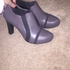 Never Worn Gray Block Heel Heels, Elegant Gray Spring Heels, Gray High Heel Boots For Spring, Chic Gray Boots With Round Toe, Gray Round Toe Boots For Formal Occasions, Gray Round Toe Formal Boots, Chic Gray Boots For Spring, Chic Gray Spring Boots, Gray Formal Boots With Round Toe