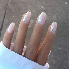 Minimalist Short Acrylic Nails, Ballerina Nails Designs Ideas Summer, Coffin Shape White Nails, White Tip And Glitter Nails, Pearl Ballerina Nails, Gel Summer Nails Short, Nail Designs Short Almond, Holiday Nails Summer 2023, Chrome White Nails