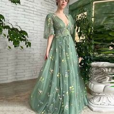 Prom Dresses Elegant, Green Tulle, V Neck Prom Dresses, Tulle Evening Dress, Evening Dresses With Sleeves, Dress Tulle, A Line Prom Dresses, Tulle Prom Dress, Formal Dresses Prom