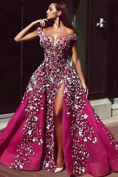 Built-in bra: Yes Venues: PartyBack Details: Zipper Season: Four Seasons Neckline: Sweetheart Material: Tulle Silhouette:... Luxury Party Dress, Reception Gowns, Purple Wedding Dress, Detachable Train, Luxury Party, Evening Dresses Online, Prom Dresses Sleeveless, Best Wedding Dresses, Pink Beads