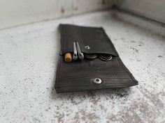 "Simple snap pencil case.   Soft leather, handy for traveling or just to to put in your bag.  Width 5 \" Height 7,5\"" Hip Pouch, Canvas Pencil Case, Leather Pencil Case, Back To School Bags, Canvas Purse, Etsy Stuff, Leather Card Wallet, Leather Roll, Canvas Clutch