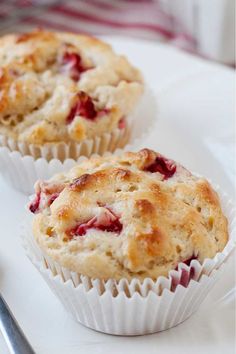 Strawberry Yogurt Muffins Recipe Strawberry Yogurt Muffins, Strawberry Muffins Healthy, Cinnamon Swirl Coffee Cake, Jenny Can Cook, Strawberry Muffin, Strawberry Muffin Recipes, Yogurt Muffins, Coffee Cake Muffins