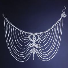 Types of ：Multi-layer Tassel Head Chain Design ：Heart hair accessories Apply to ：Bridal Headpiece Indian Headpiece, Forehead Jewelry, Unique Bridal Jewelry, Crystal Hair Accessories, Hair Chains, Headpiece Jewelry, Crystal Headpiece, Head Chain, Heart Hair