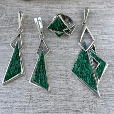 Handmade silver 925 earrings for women. Triangle geometric design with natural raw malachite stone. This is a perfect gift idea to those who love the geometric style, and natural green color. Also, perfect for women who love designer jewelry. 【FULL DETAILS】 ► Gemstone: natural raw malachite ► RING size all sizes are available Weight: 11.3 gr ►EARRINGS weight: 17.6 gr Length: 73 mm Drop length: 57 mm ►PENDANT weight: 21.5 gr Length from top: 100 mm MORE from us: For the same design with natural p Modern Green Malachite Jewelry, Green Geometric Jewelry For Gifts, Green Geometric Jewelry For Gift, Geometric Green Jewelry Gift, Green Geometric Jewelry Gift, Modern Green Geometric Jewelry, Black Obsidian Jewelry, Raw Malachite, Raw Crystal Earrings